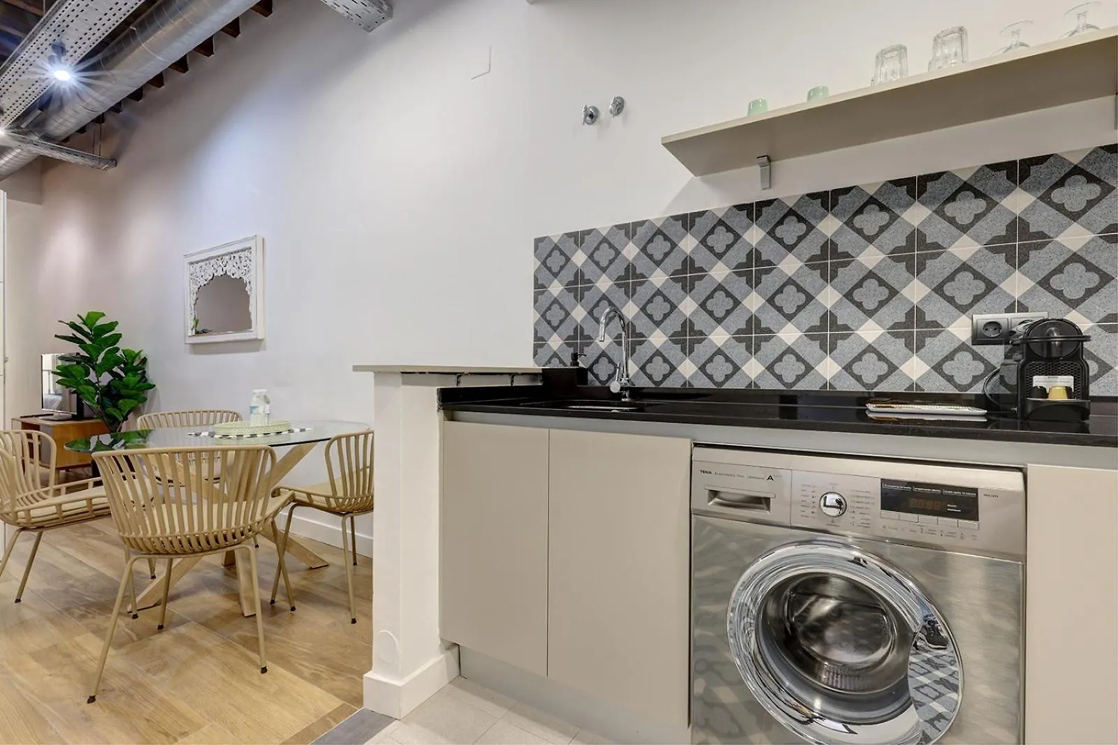 Aqua Apartments Malaga